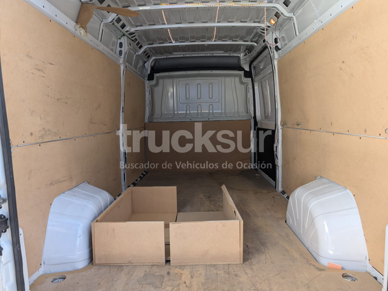 Box van FIAT DUCATO 125.35: picture 8