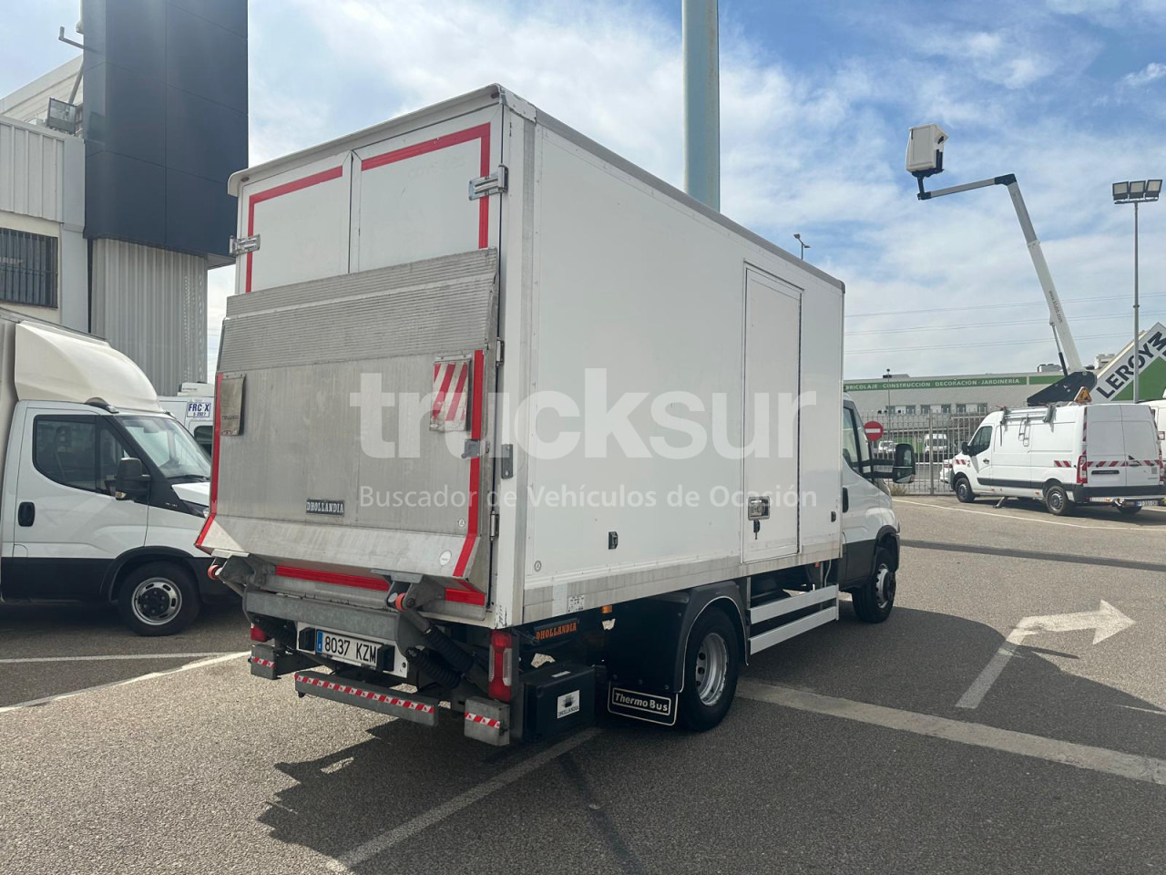 IVECO 72C15 GV P/E - Box truck: picture 3 IVECO 72C15 GV P/E - Box truck: picture 3