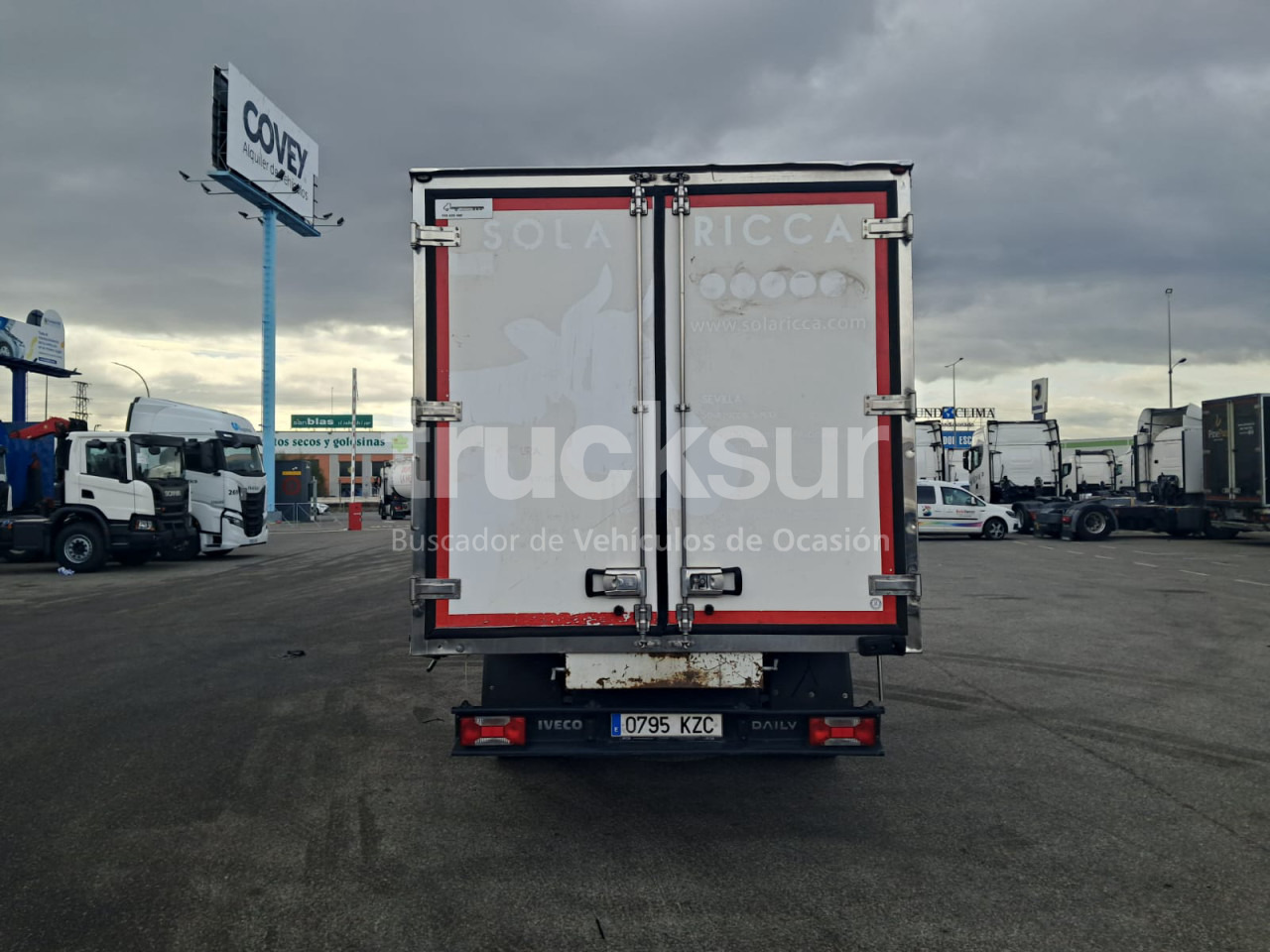 IVECO 72C18 - Refrigerator truck: picture 4 IVECO 72C18 - Refrigerator truck: picture 4