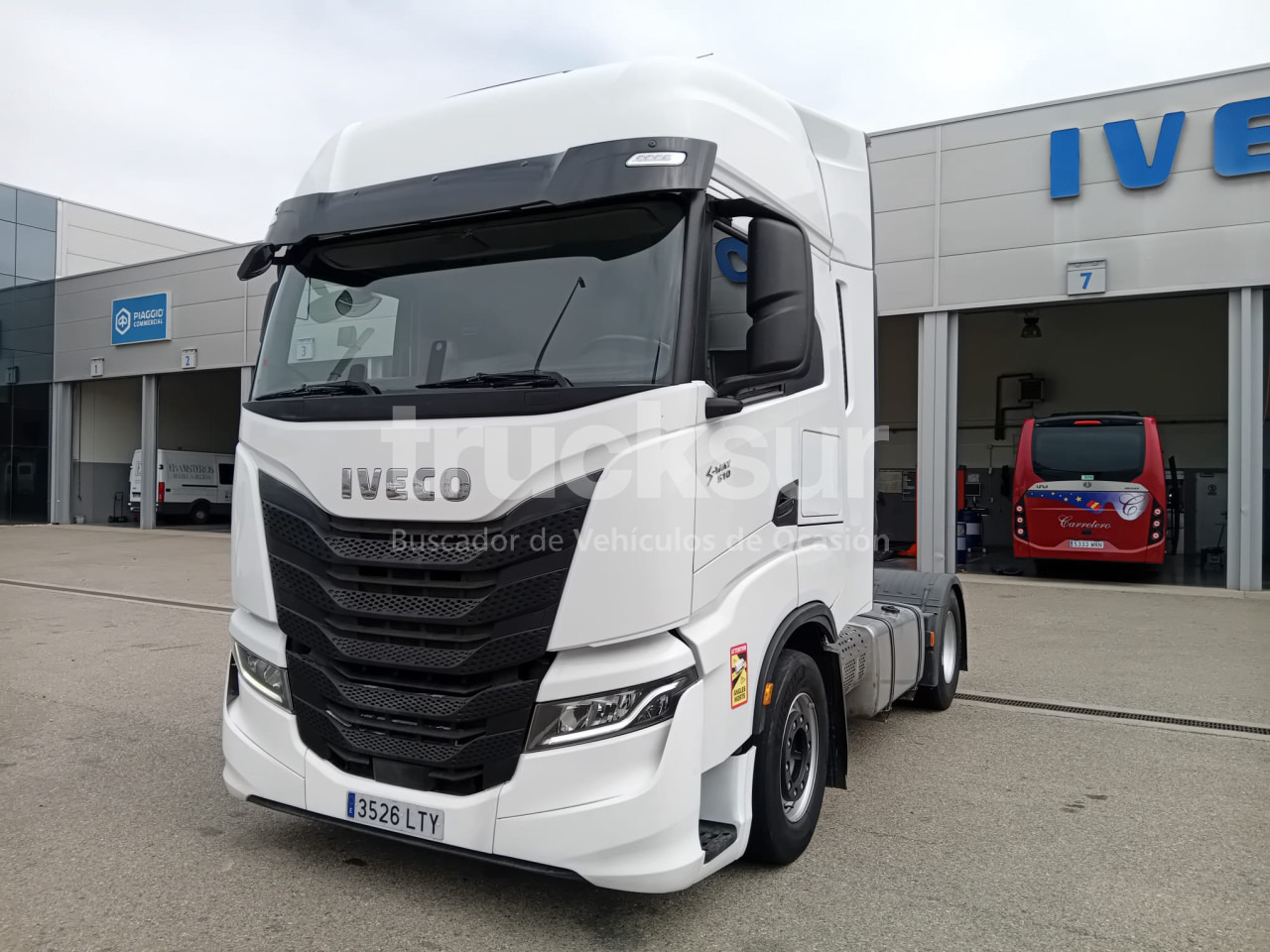 IVECO S-WAY AS440S51T/P - Tractor unit: picture 1 IVECO S-WAY AS440S51T/P - Tractor unit: picture 1
