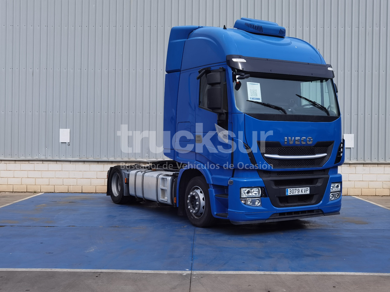 IVECO STRALIS AS440S46T/P HI-WAY - Tractor unit: picture 2 IVECO STRALIS AS440S46T/P HI-WAY - Tractor unit: picture 2