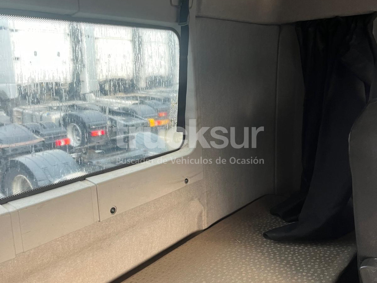 Tractor unit RENAULT C430.18: picture 13