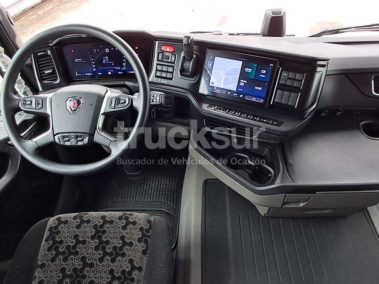 SCANIA R460 SUPER - Tractor unit: picture 5 SCANIA R460 SUPER - Tractor unit: picture 5