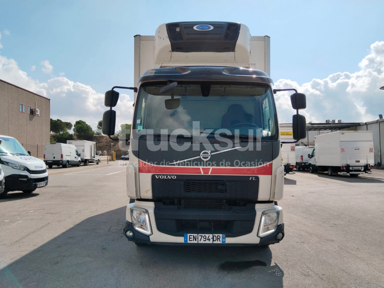 VOLVO FL250.12 - Refrigerator truck: picture 3 VOLVO FL250.12 - Refrigerator truck: picture 3