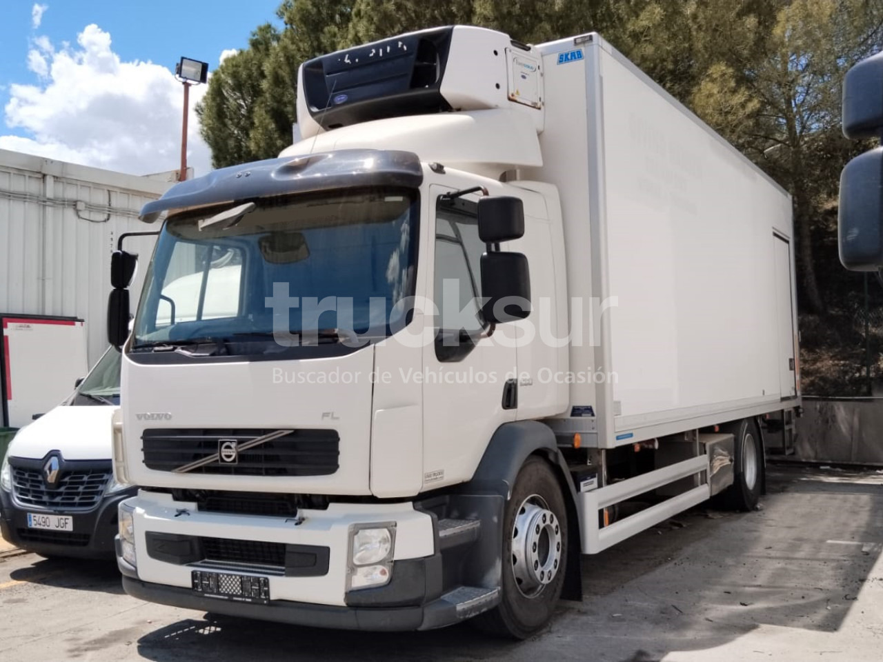 VOLVO FL290 - Refrigerator truck: picture 1 VOLVO FL290 - Refrigerator truck: picture 1