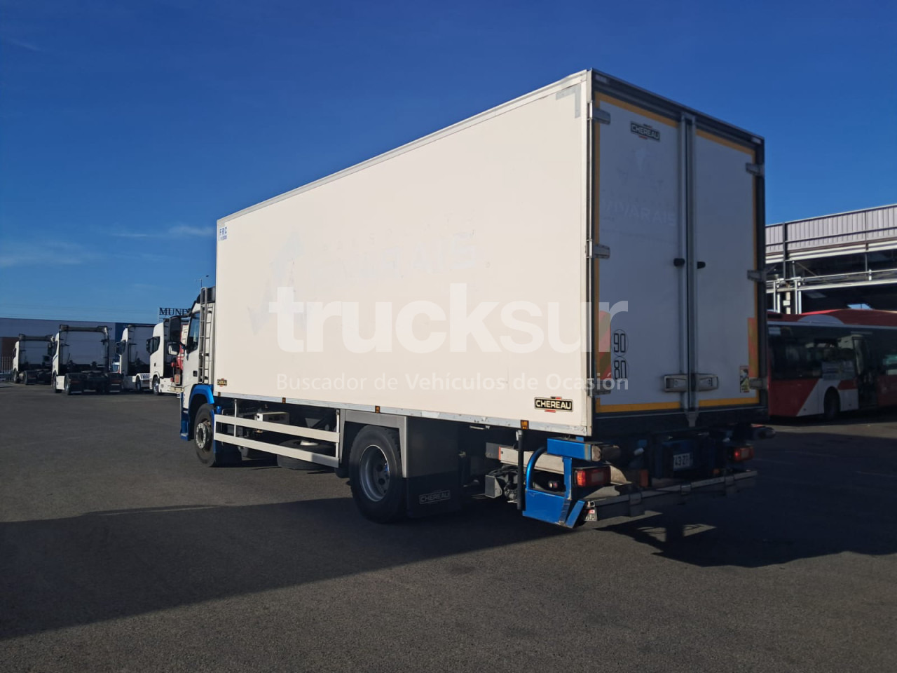 VOLVO FM410.18 - Refrigerator truck: picture 4 VOLVO FM410.18 - Refrigerator truck: picture 4
