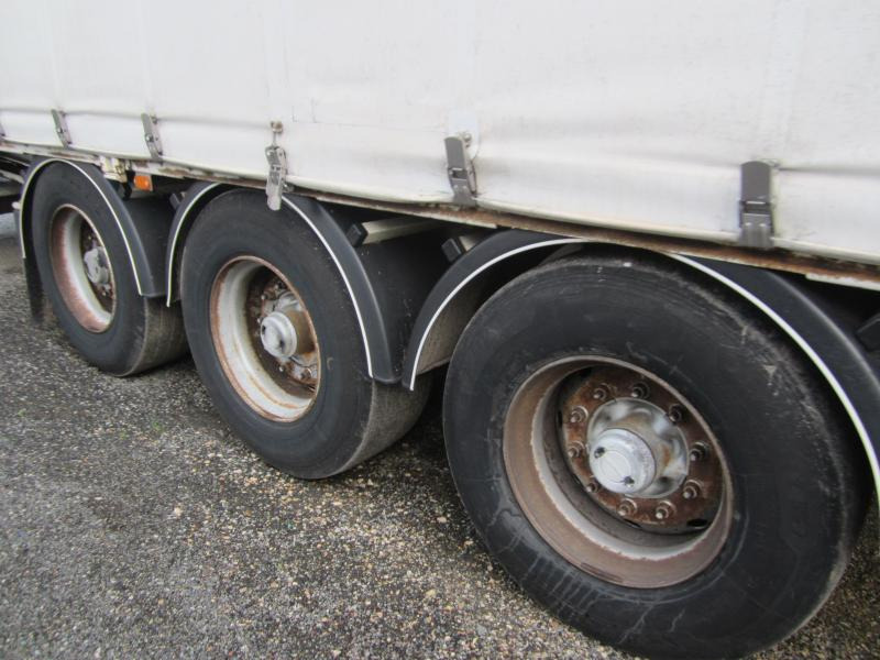 GT TRAILERS - Curtainsider semi-trailer: picture 5 GT TRAILERS - Curtainsider semi-trailer: picture 5