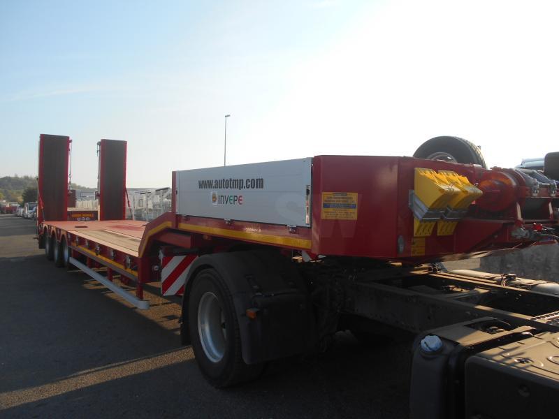 Invepe - Low loader semi-trailer: picture 2 Invepe - Low loader semi-trailer: picture 2
