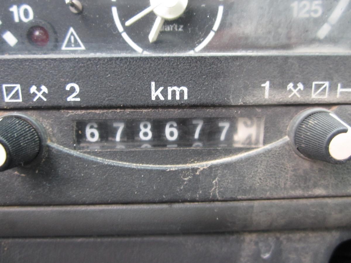 Hook lift truck Iveco Eurotrakker: picture 9 Hook lift truck Iveco Eurotrakker: picture 9