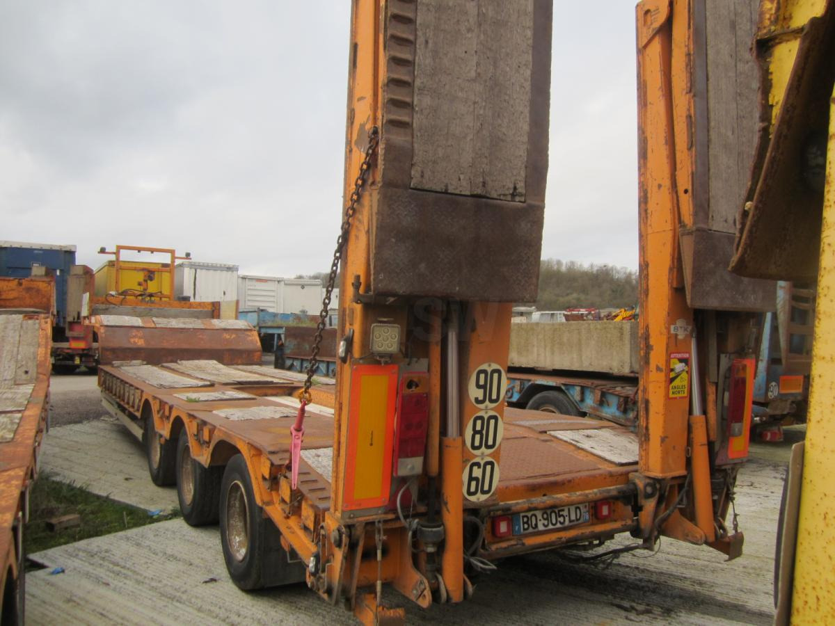 Low loader semi-trailer Kaiser: picture 6 Low loader semi-trailer Kaiser: picture 6