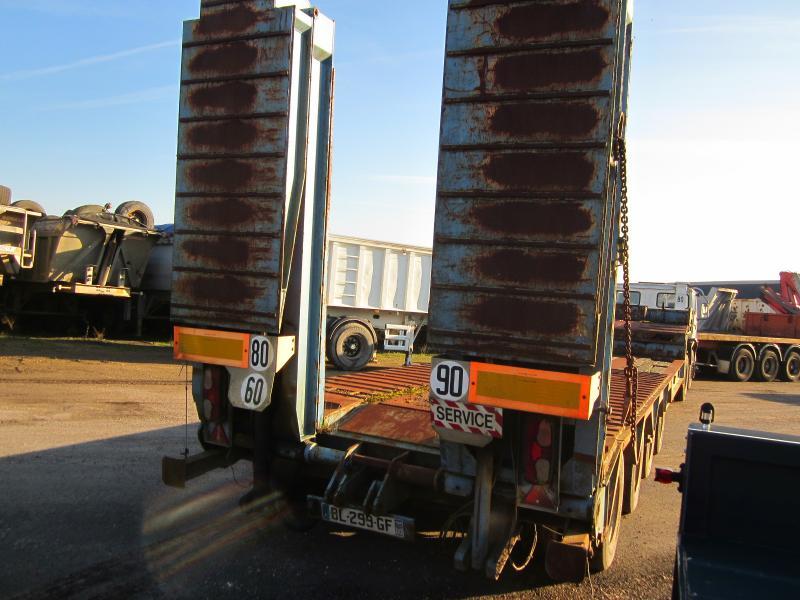 Louault - Low loader semi-trailer: picture 5 Louault - Low loader semi-trailer: picture 5