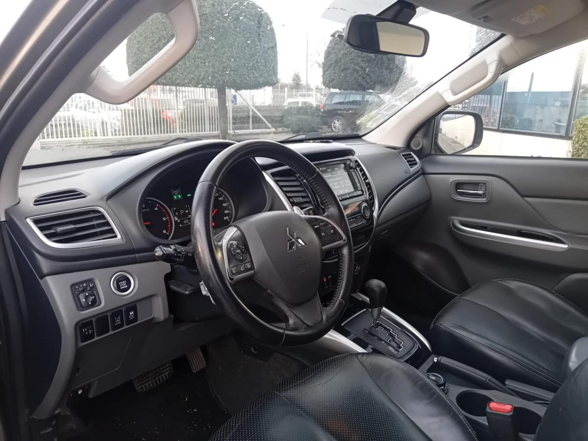 Mitsubishi L 200 - Pickup truck: picture 4 Mitsubishi L 200 - Pickup truck: picture 4