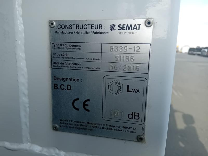 Renault D-Series 26 Wide - Garbage truck: picture 5 Renault D-Series 26 Wide - Garbage truck: picture 5