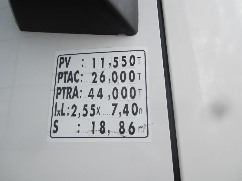 Renault Gamme C 380 - Hook lift truck: picture 4 Renault Gamme C 380 - Hook lift truck: picture 4