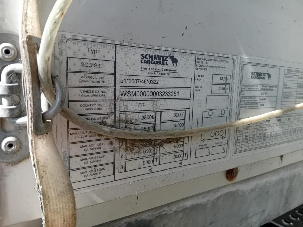Schmitz Cargobull - Curtainsider semi-trailer: picture 3 Schmitz Cargobull - Curtainsider semi-trailer: picture 3