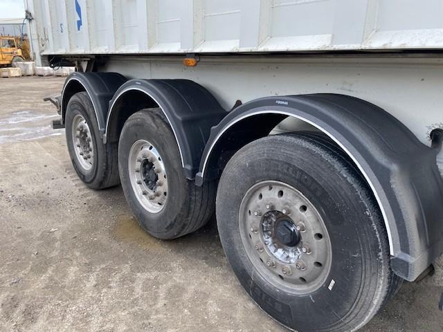 Stas - Tipper semi-trailer: picture 5 Stas - Tipper semi-trailer: picture 5