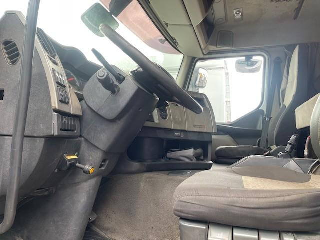 Renault Premium Lander 450 DXI - Tractor unit: picture 4 Renault Premium Lander 450 DXI - Tractor unit: picture 4