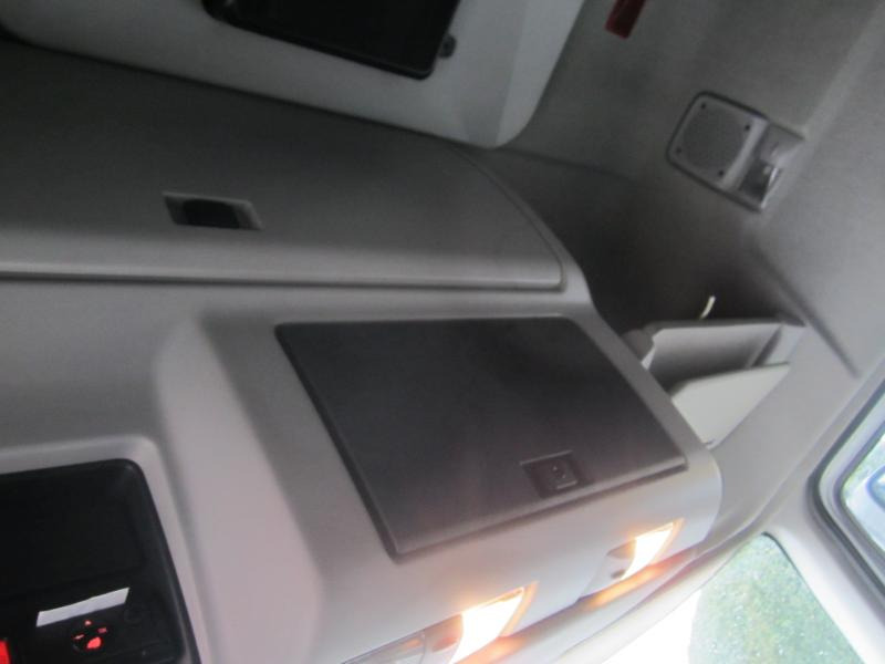 Tractor unit Renault Premium Lander 460 DXI: picture 26