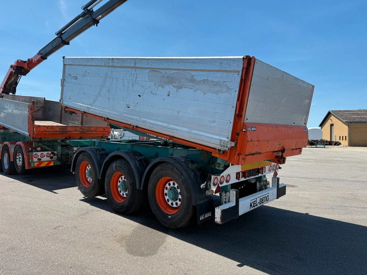 Tipper trailer Kel-Berg 24 t. 3 axle T490K Tipper / Kipper: picture 12