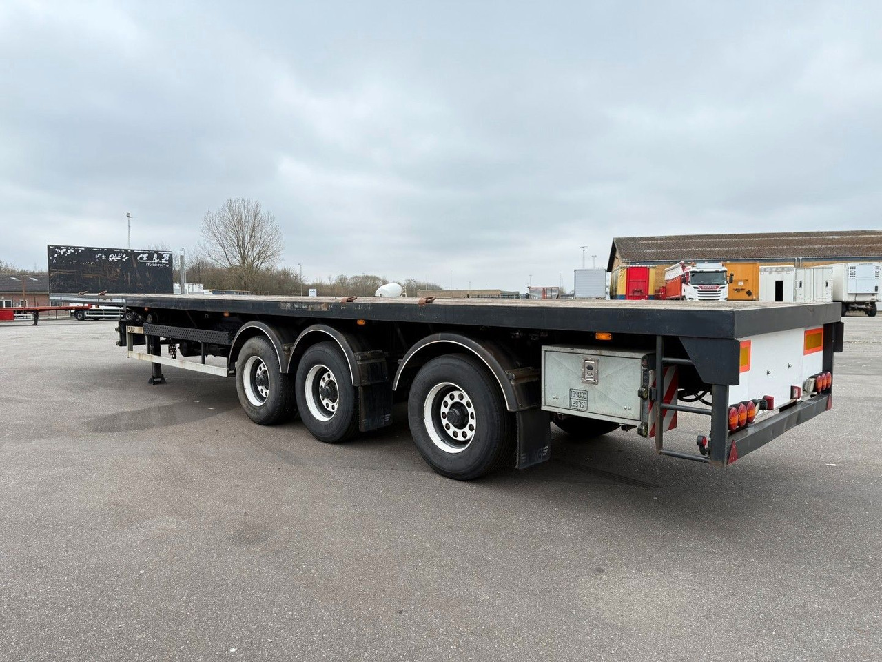 Lag 3 axle 7 m. Extendable / Last Axle Steering - Dropside/ Flatbed semi-trailer: picture 4 Lag 3 axle 7 m. Extendable / Last Axle Steering - Dropside/ Flatbed semi-trailer: picture 4