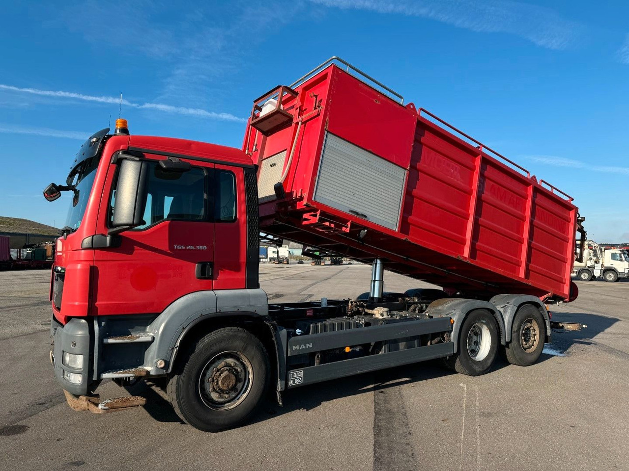 MAN TGS 26.360 6x4H*4 Simon Moos KSA MAN TGS 26.360 6x4H*4 Simon Moos KSA VacuDrain - Vacuum truck: picture 1 MAN TGS 26.360 6x4H*4 Simon Moos KSA MAN TGS 26.360 6x4H*4 Simon Moos KSA VacuDrain - Vacuum truck: picture 1