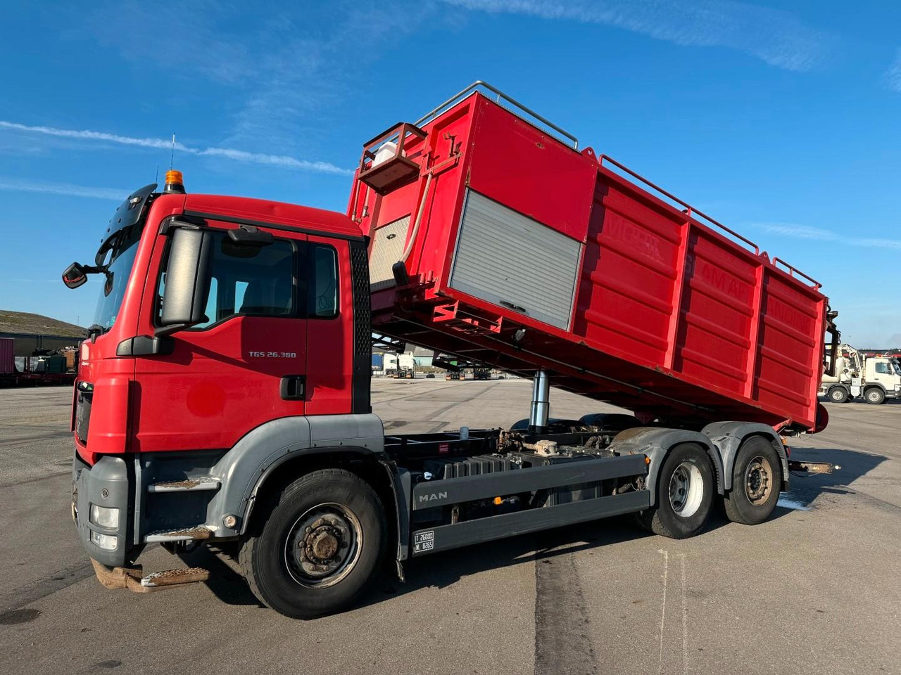 MAN TGS 26.360 6x4H*4 Simon Moos KSA MAN TGS 26.360 6x4H*4 Simon Moos KSA VacuDrain - Vacuum truck: picture 1 MAN TGS 26.360 6x4H*4 Simon Moos KSA MAN TGS 26.360 6x4H*4 Simon Moos KSA VacuDrain - Vacuum truck: picture 1