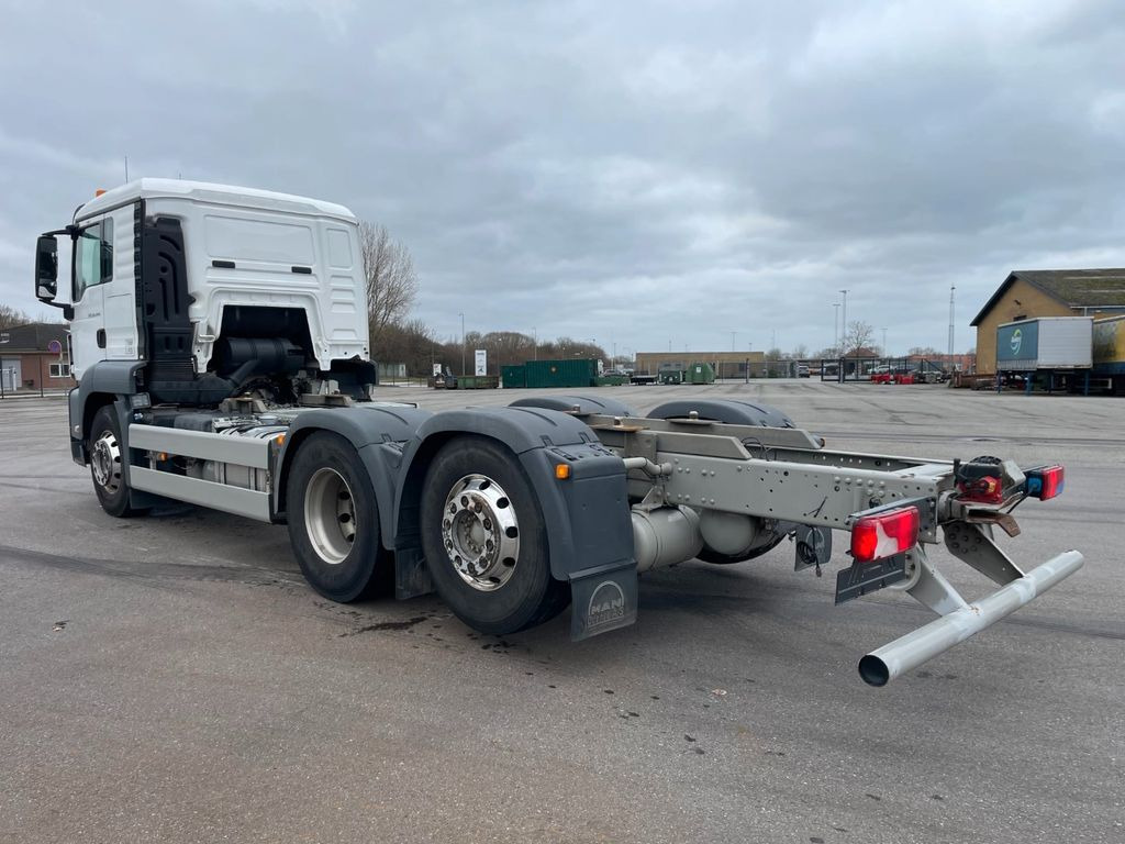 MAN TGS 26.440 6x2*4 Euro 6 Chassis ADR MAN TGS 26.440 6x2*4 Euro 6 Chassis ADR - Cab chassis truck: picture 4 MAN TGS 26.440 6x2*4 Euro 6 Chassis ADR MAN TGS 26.440 6x2*4 Euro 6 Chassis ADR - Cab chassis truck: picture 4