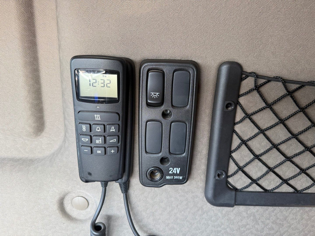 Cab chassis truck Scania G450 8X2*6 ADR Chassis / Fahrgestell / Euro 6: picture 15