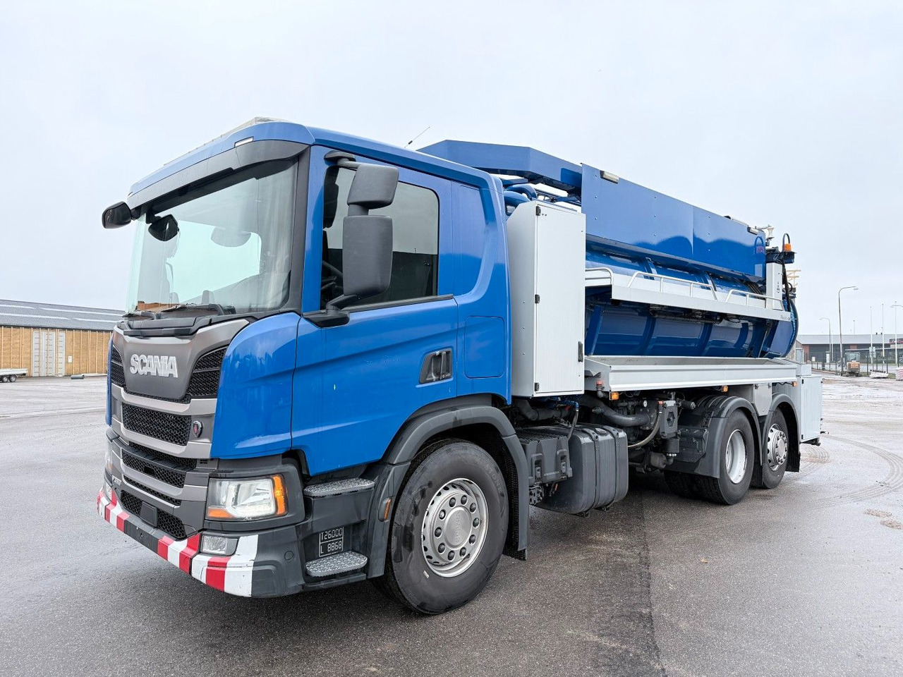 Scania P360 6x2*4 Hvidtved Larsen Flexline 310 - Vacuum truck: picture 1 Scania P360 6x2*4 Hvidtved Larsen Flexline 310 - Vacuum truck: picture 1