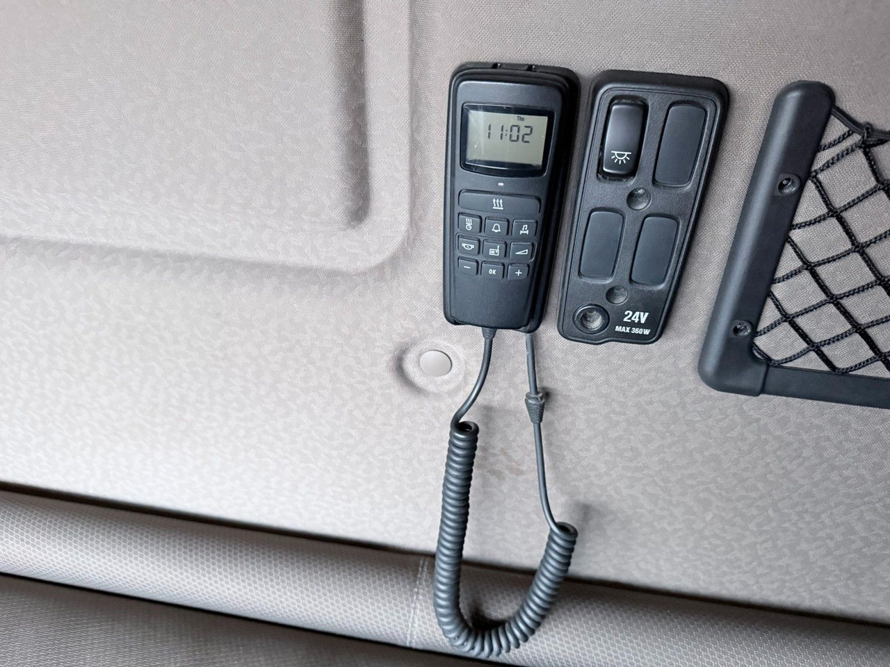 Tractor unit Scania R490 6x2 Highline Hydraulik Euro 6: picture 9