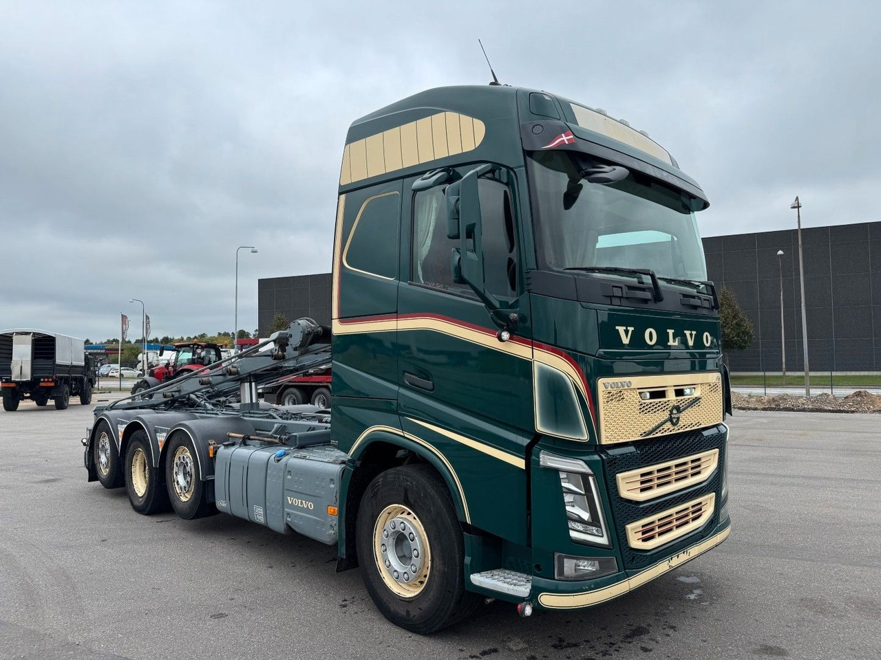Volvo FH 500 8x2*6 Tipper Euro 6 - Tipper: picture 2 Volvo FH 500 8x2*6 Tipper Euro 6 - Tipper: picture 2