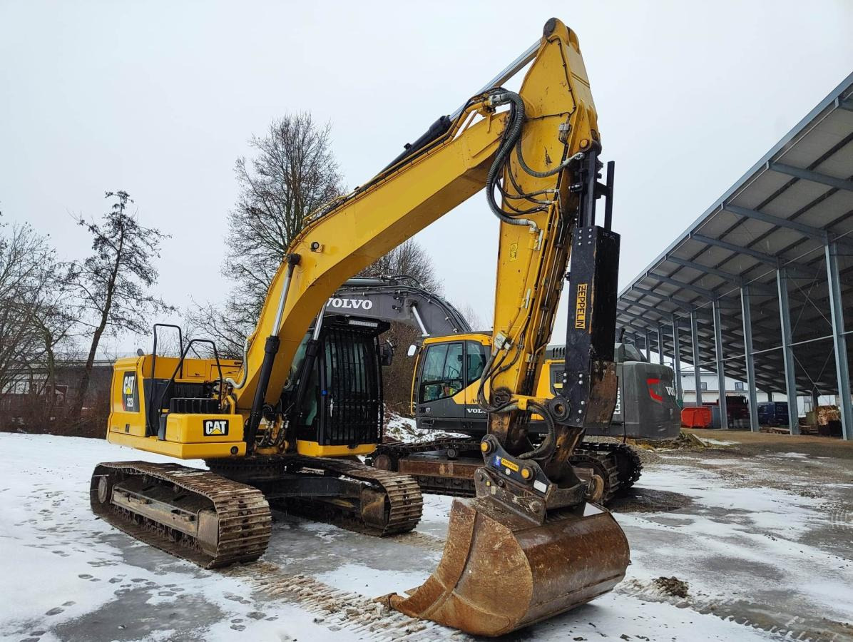 Caterpillar 323 (07B) - Crawler excavator: picture 3 Caterpillar 323 (07B) - Crawler excavator: picture 3