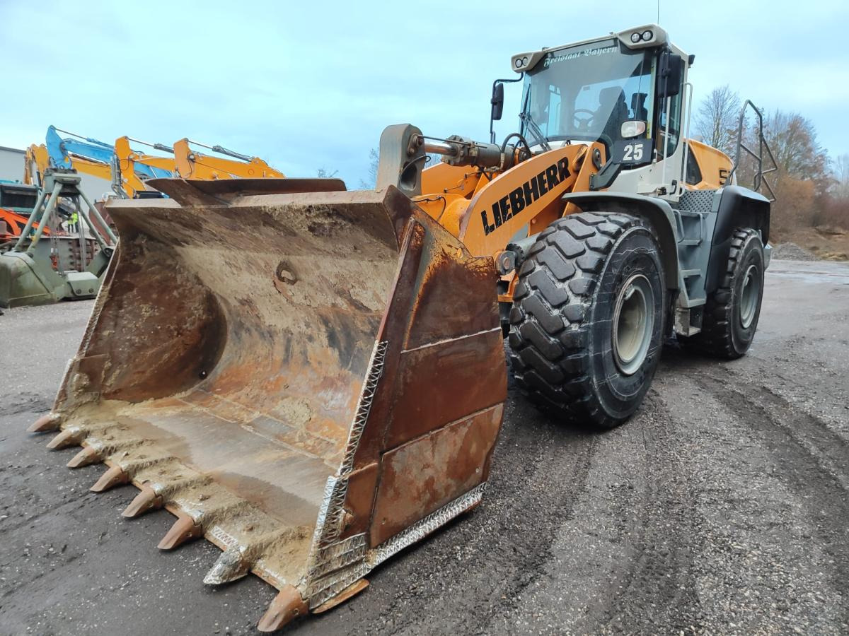 Liebherr L576 X-Power - Wheel loader: picture 2 Liebherr L576 X-Power - Wheel loader: picture 2
