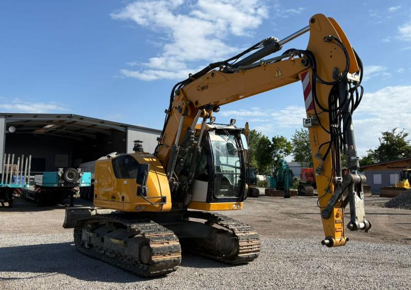 Liebherr R914 Compact Litronic - Crawler excavator: picture 3 Liebherr R914 Compact Litronic - Crawler excavator: picture 3