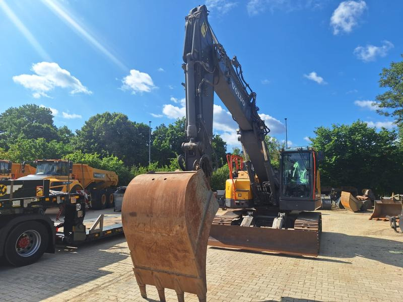 Volvo ECR235EL - Crawler excavator: picture 4 Volvo ECR235EL - Crawler excavator: picture 4