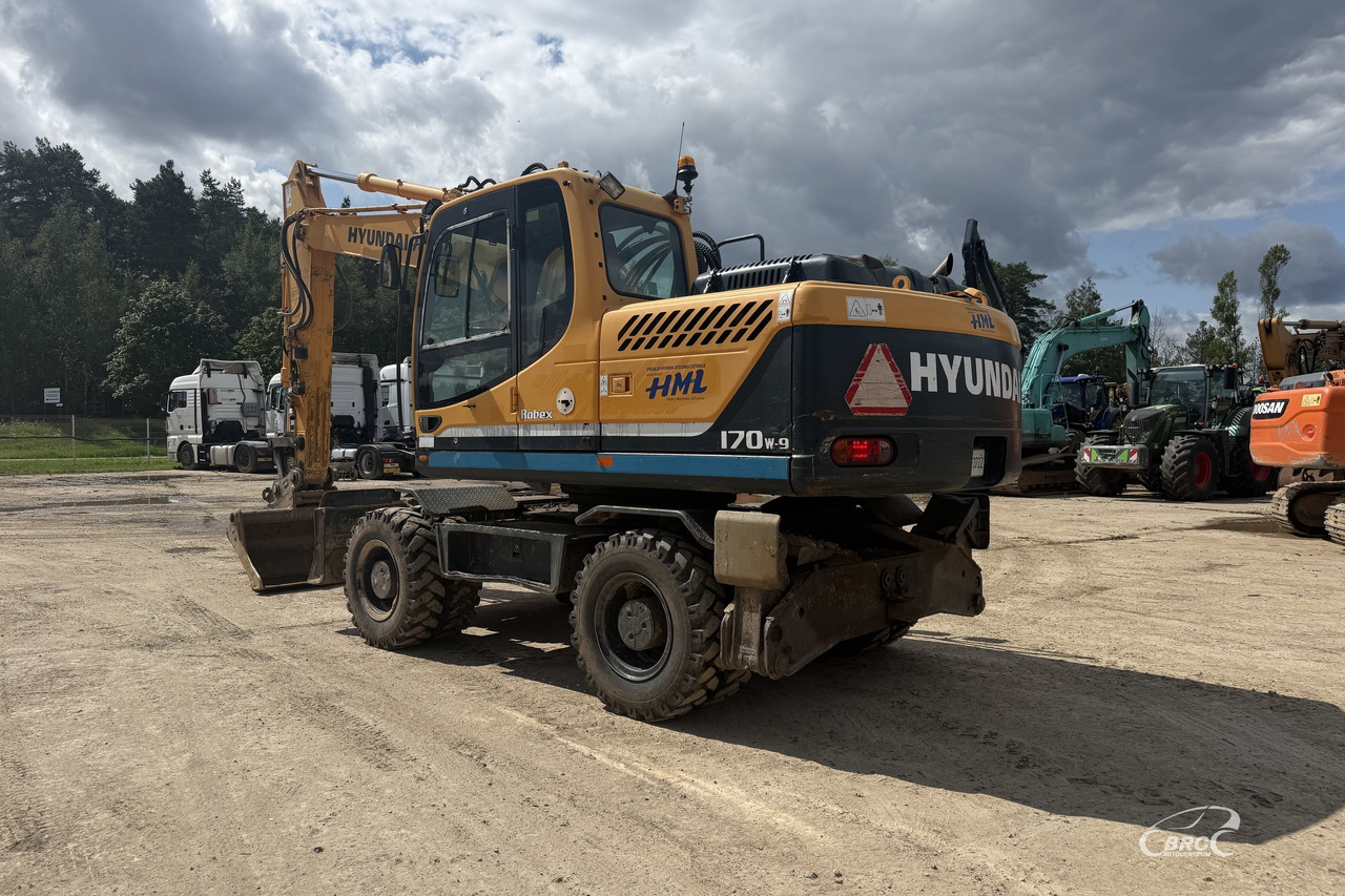 Hyundai Robex - Wheel excavator: picture 4 Hyundai Robex - Wheel excavator: picture 4