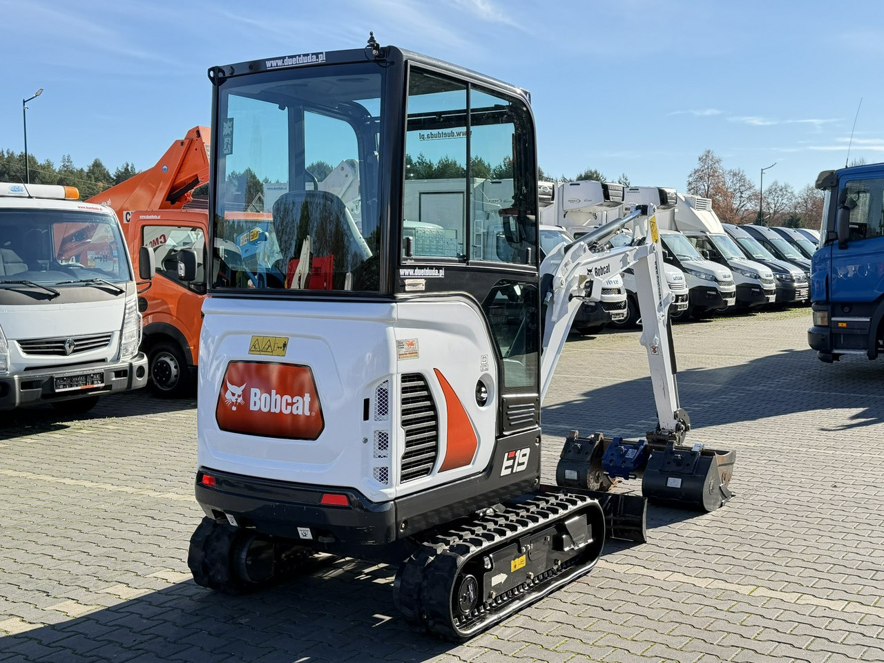 Leasing of Bobcat E19 Komplet Łyżek Mało Używana Przepracowane tylko 90mth Bobcat E19 Komplet Łyżek Mało Używana Przepracowane tylko 90mth: picture 18