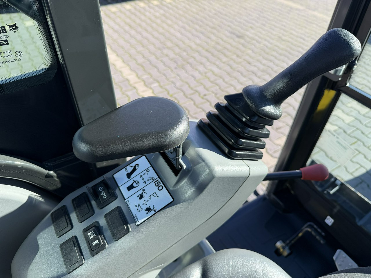 Leasing of Bobcat E19 Komplet Łyżek Mało Używana Przepracowane tylko 90mth Bobcat E19 Komplet Łyżek Mało Używana Przepracowane tylko 90mth: picture 29