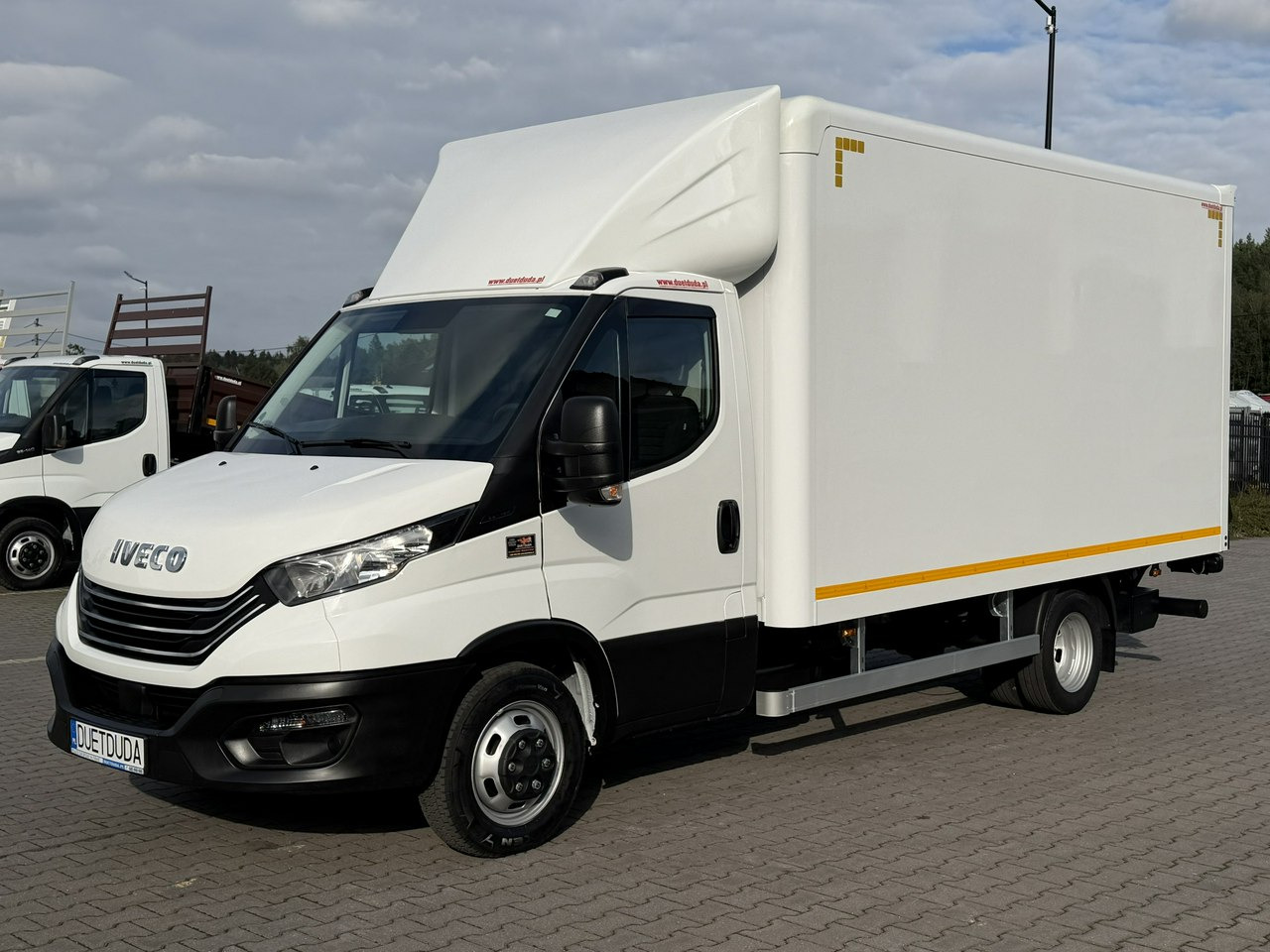 Iveco Daily 35C16 V - Box van: picture 3 Iveco Daily 35C16 V - Box van: picture 3