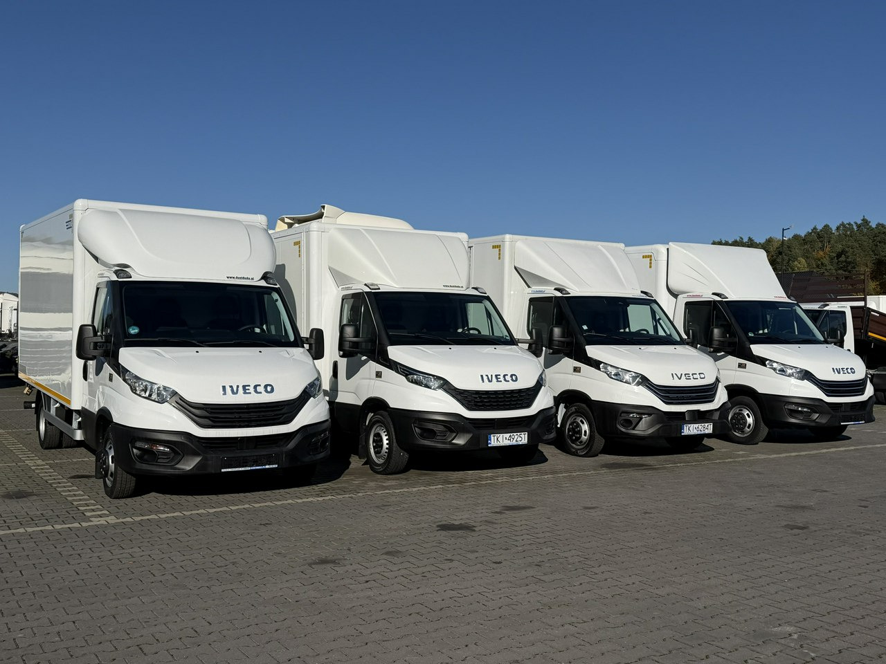 Iveco Daily 35C16 V - Box van: picture 1 Iveco Daily 35C16 V - Box van: picture 1