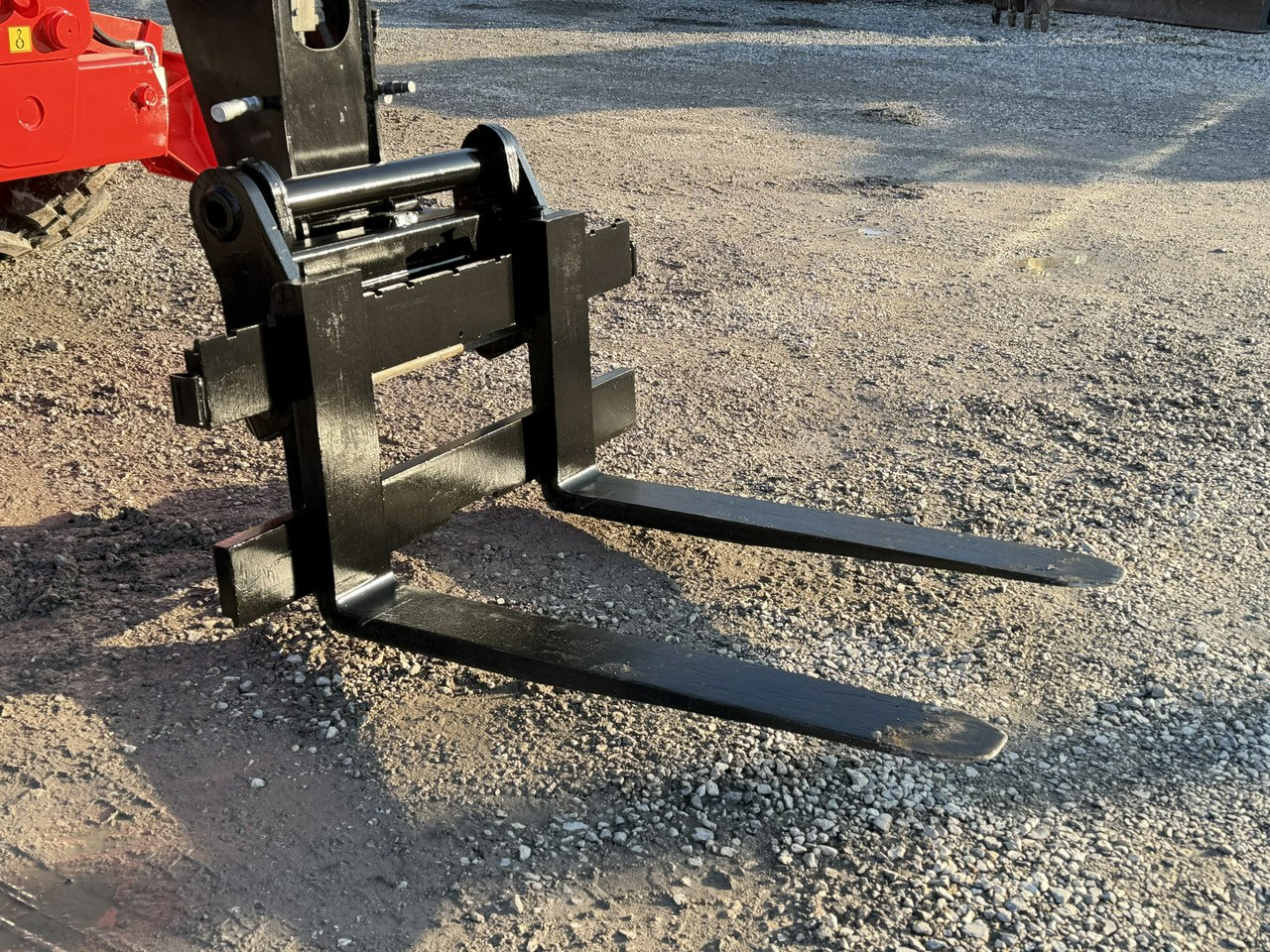 Manitou MRT 2150 + ROTO Ładowarka Teleskopowa Obrotowa - Telescopic handler: picture 4 Manitou MRT 2150 + ROTO Ładowarka Teleskopowa Obrotowa - Telescopic handler: picture 4