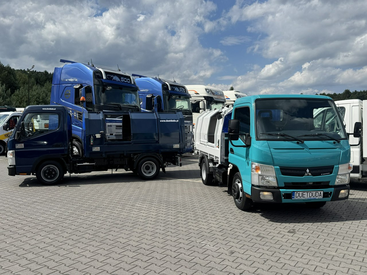 Mitsubishi Canter - Garbage truck: picture 4 Mitsubishi Canter - Garbage truck: picture 4