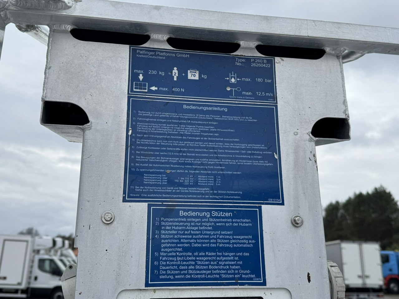 Truck mounted aerial platform Nissan Cabstar: picture 17 Truck mounted aerial platform Nissan Cabstar: picture 17