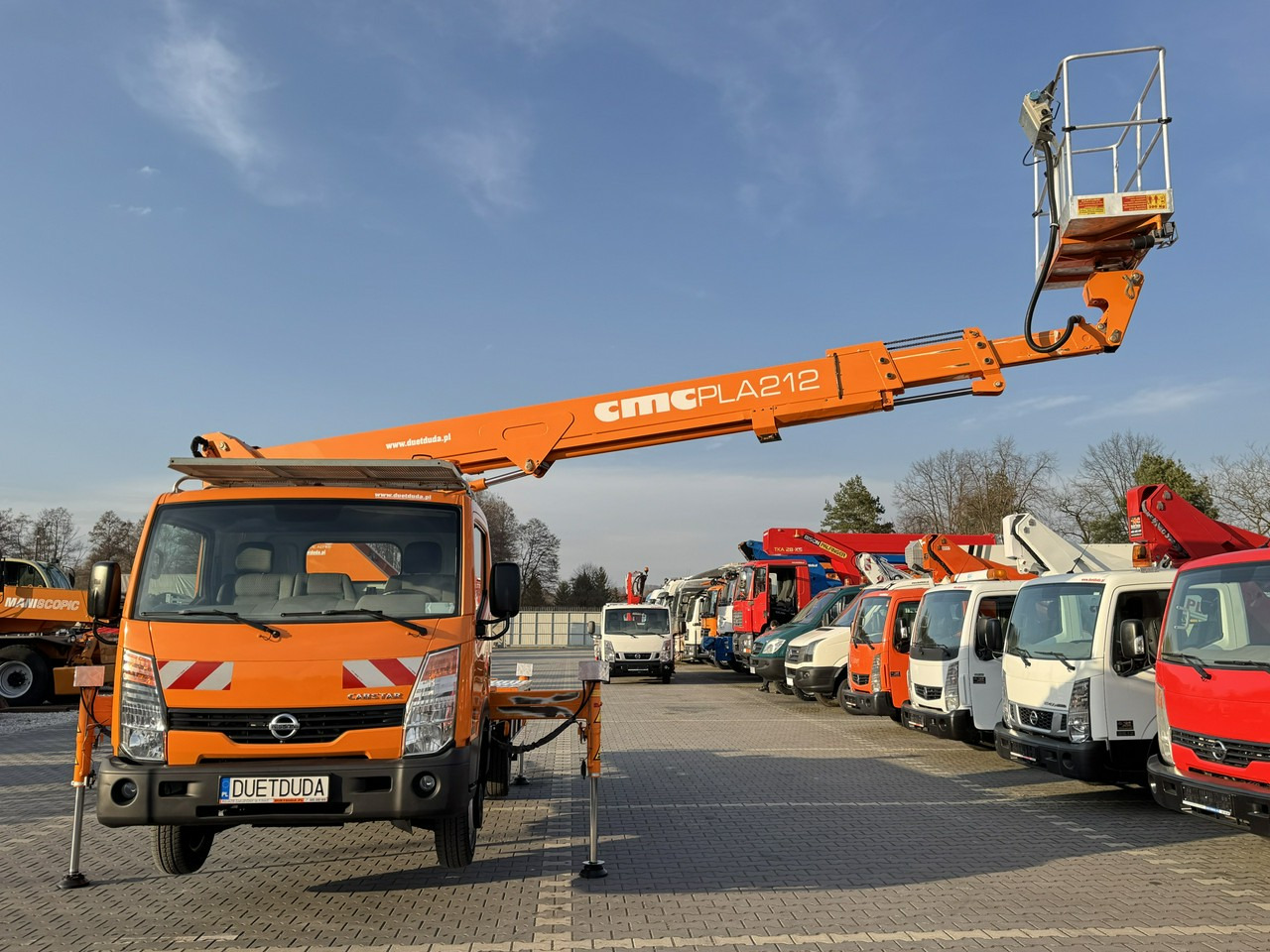 Nissan Cabstar - Truck mounted aerial platform: picture 4 Nissan Cabstar - Truck mounted aerial platform: picture 4