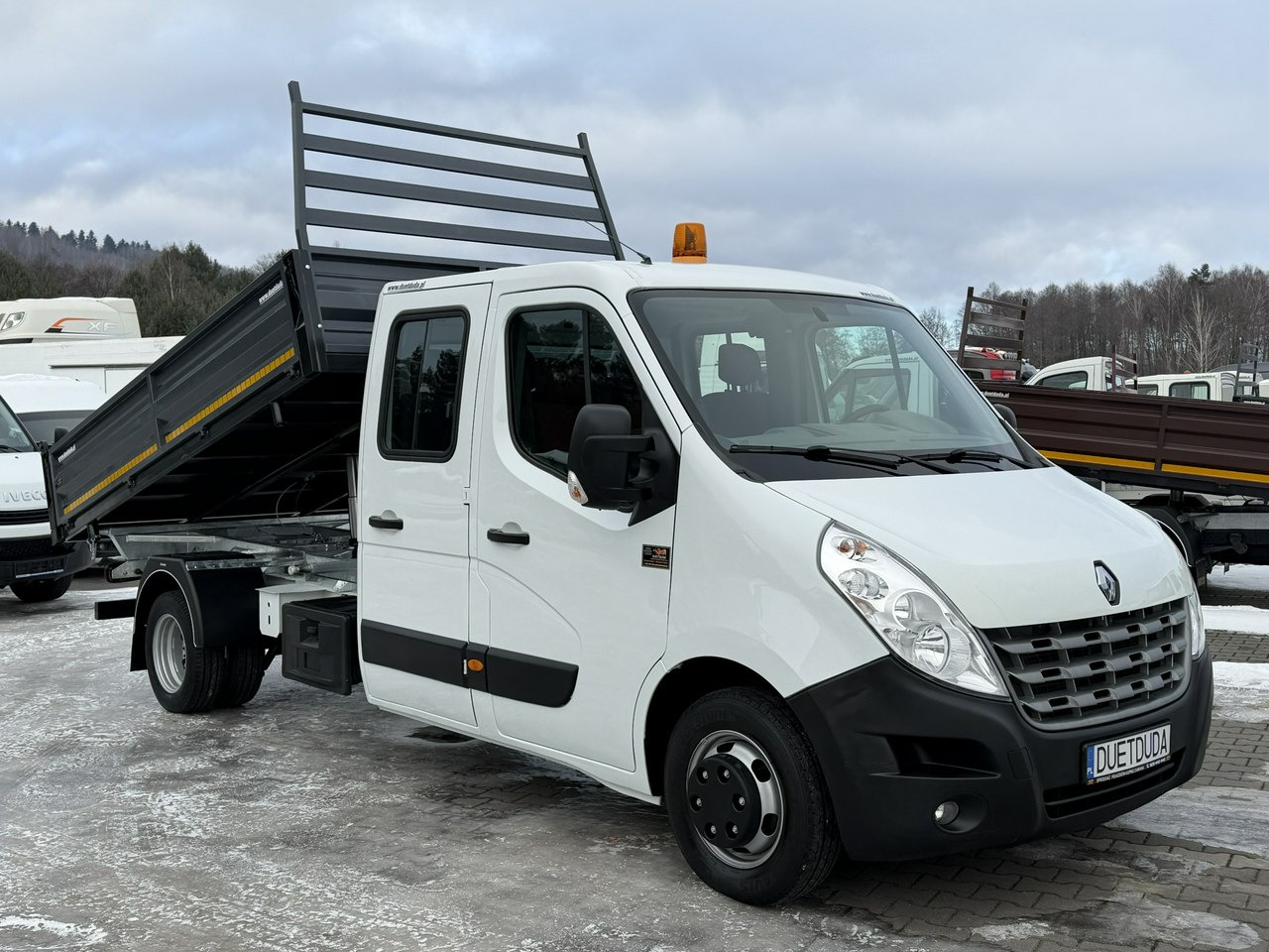 Renault Master - Tipper van: picture 5 Renault Master - Tipper van: picture 5
