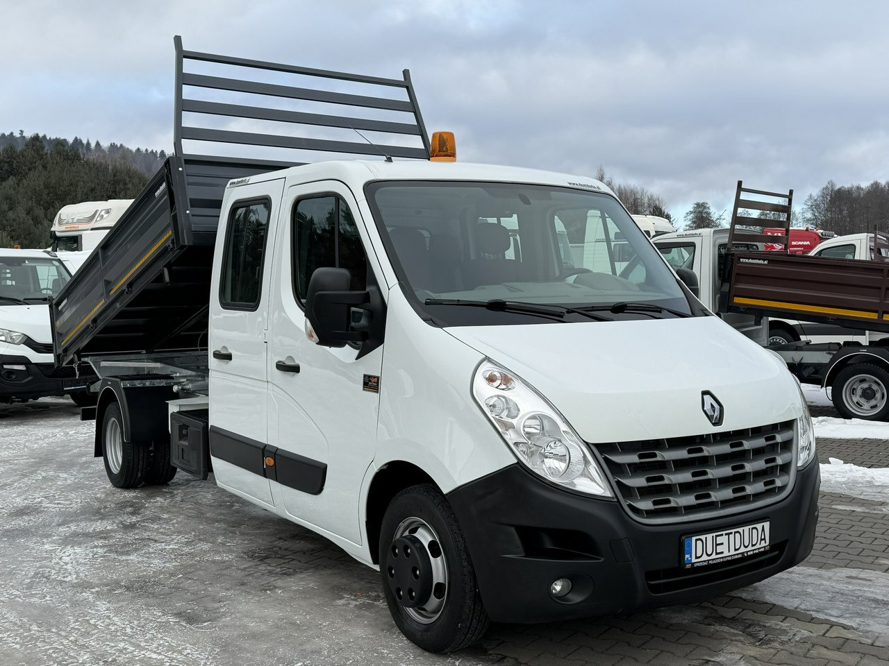 Renault Master - Tipper van: picture 3 Renault Master - Tipper van: picture 3