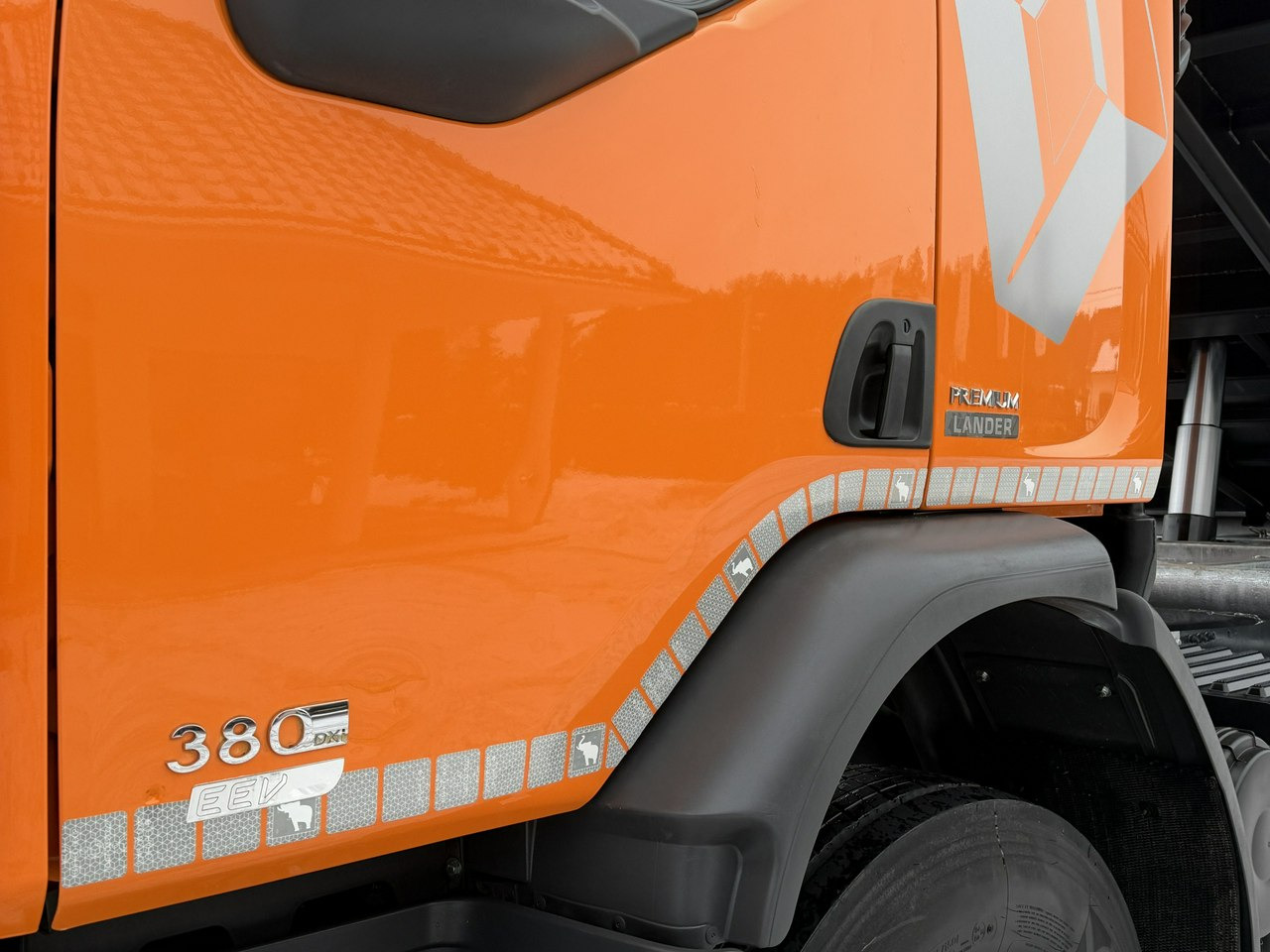 Renault PREMIUM 18.380 4x2 Wywrotka 3 stronna DMC 18ton - Tipper: picture 2 Renault PREMIUM 18.380 4x2 Wywrotka 3 stronna DMC 18ton - Tipper: picture 2