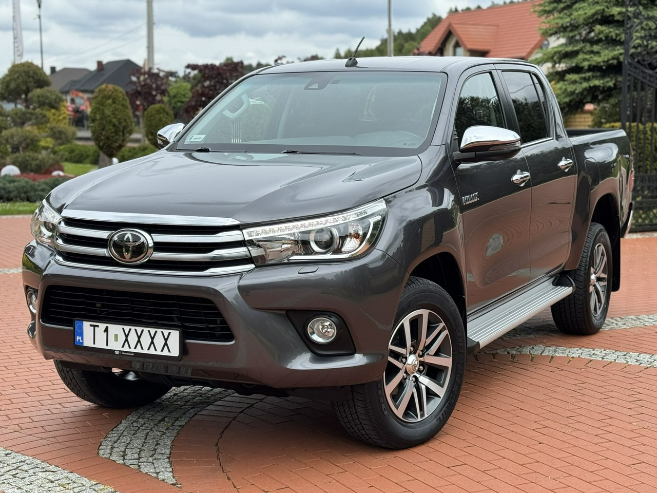Toyota Hilux - Pickup truck: picture 2 Toyota Hilux - Pickup truck: picture 2