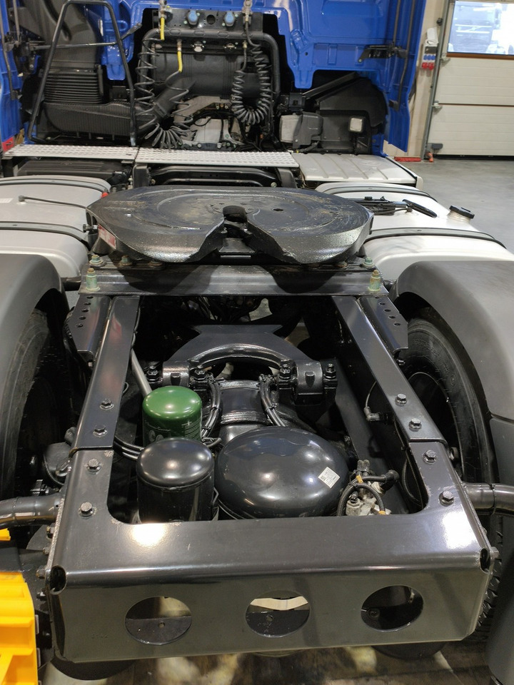 Tractor unit MAN TGX 18.480 STANDARD XXL E6 Bogato Wyposażony UNIKAT STAN !!!: picture 35 Tractor unit MAN TGX 18.480 STANDARD XXL E6 Bogato Wyposażony UNIKAT STAN !!!: picture 35