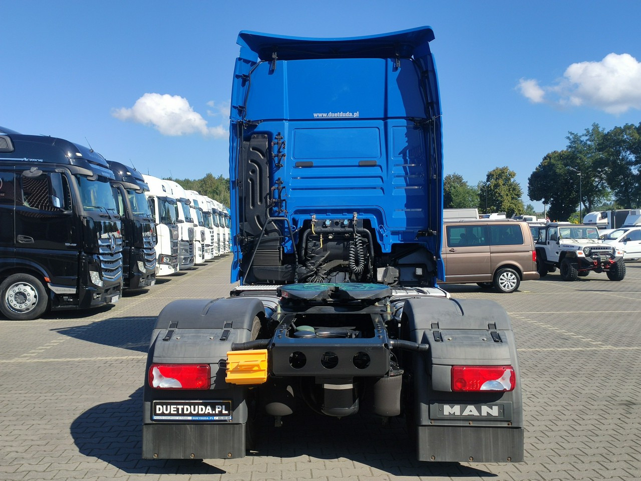 Tractor unit MAN TGX 18.480 STANDARD XXL E6 Bogato Wyposażony UNIKAT STAN !!!: picture 11 Tractor unit MAN TGX 18.480 STANDARD XXL E6 Bogato Wyposażony UNIKAT STAN !!!: picture 11